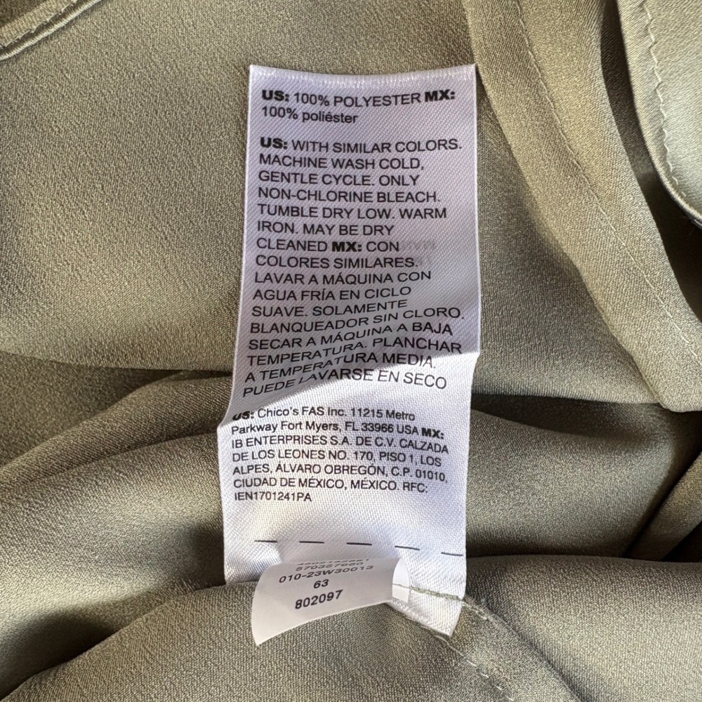 NWT White House Black Market Satin Ruffle Front Shell in Bay Leaf, Size Large - Picture 8 of 8